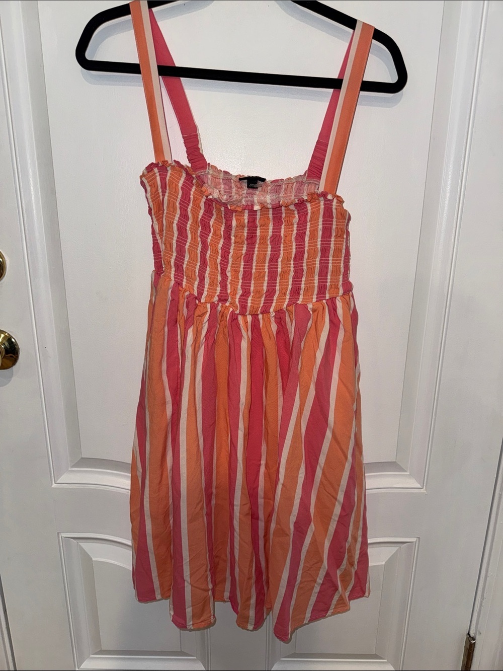 TORRID Size 00 Pink Orange Striped Smocked Sundress pre own great condition